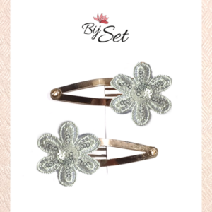 haarknipjes bloemen wit